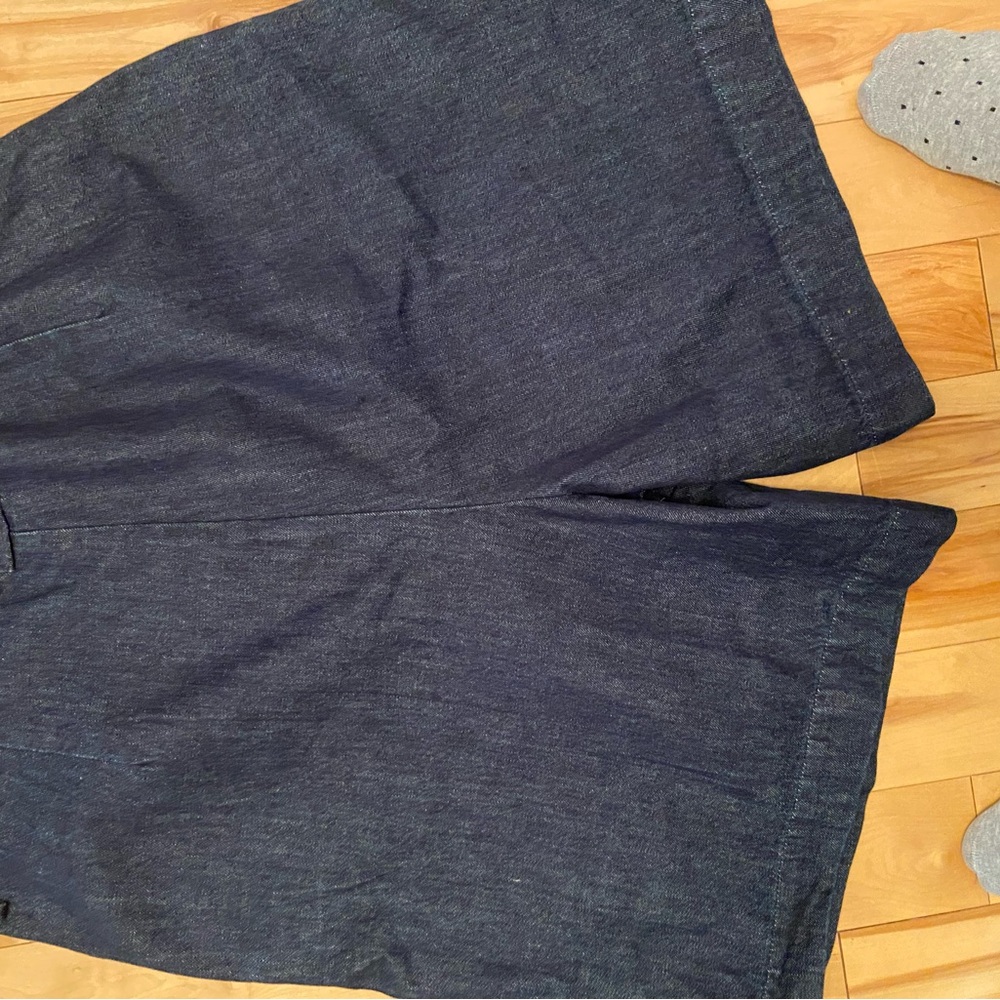 High Rise shorts - Picture 2 of 2